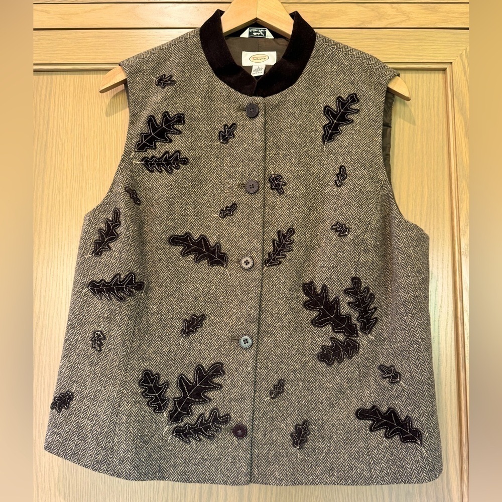 Vintage Talbots Wool Blend Herringbone Velvet Collar Button Front Vest / large